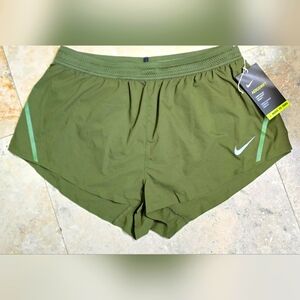 Nike AeroSwift Women's 2" Running Shorts (Size L)